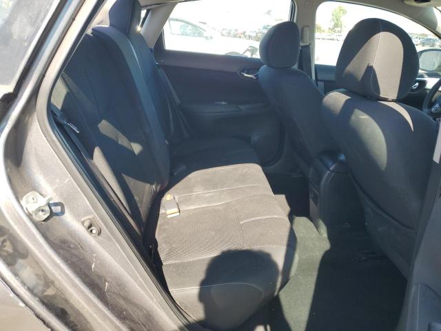 3N1AB7AP3JY247154 - 2018 NISSAN SENTRA S 灰色 照片 10