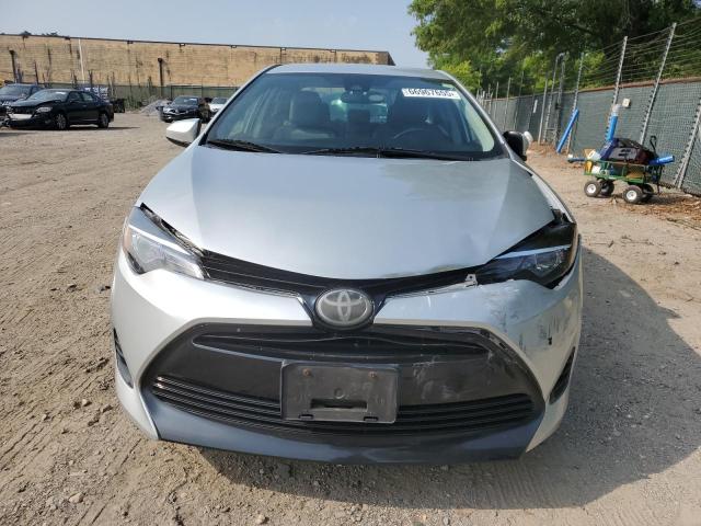 2T1BURHE2KC186344 - 2019 TOYOTA COROLLA L ვერცხლისფერი ფოტო 5