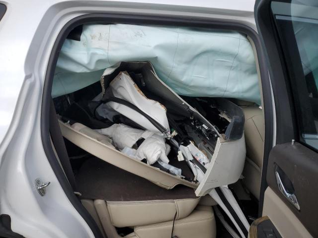 1GKKNXLS7JZ114255 - 2018 GMC ACADIA DENALI თეთრი ფოტო 11