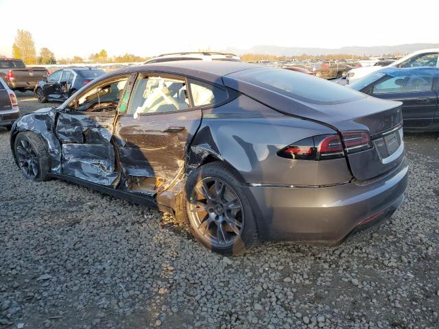 5YJSA1E57NF489781 - 2022 TESLA MODEL S Մոխրագույն լուսանկար 2