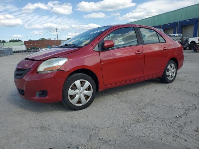 JTDBT923871065372 - 2007 TOYOTA YARIS RED photo 1