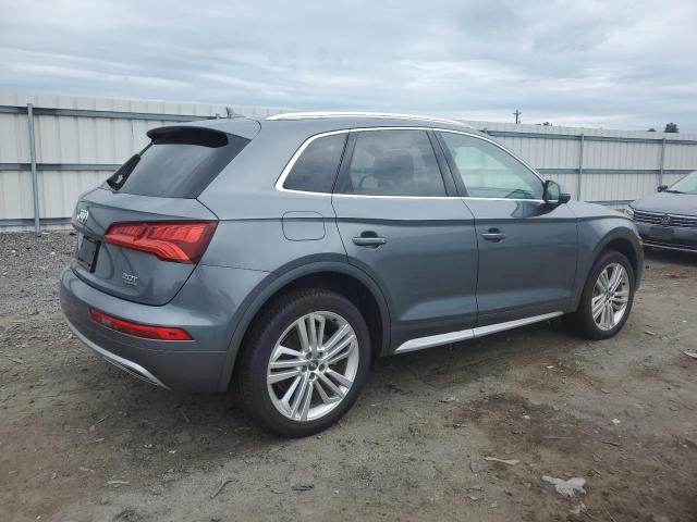 WA1CNAFY4J2127268 - 2018 AUDI Q5 PRESTIGE GRAY photo 3
