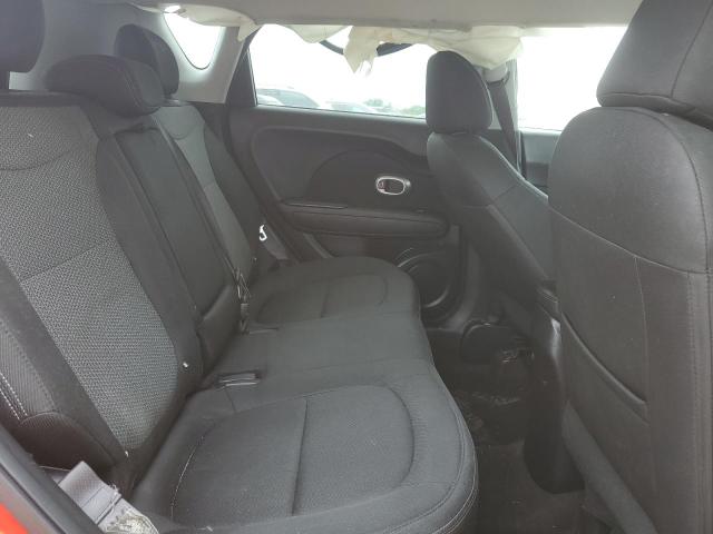 KNDJP3A52J7602709 - 2018 KIA SOUL + RED photo 10