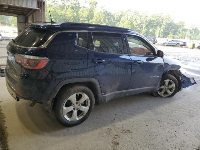 3C4NJCBB4JT300597 - 2018 JEEP COMPASS LATITUDE BLUE photo 3