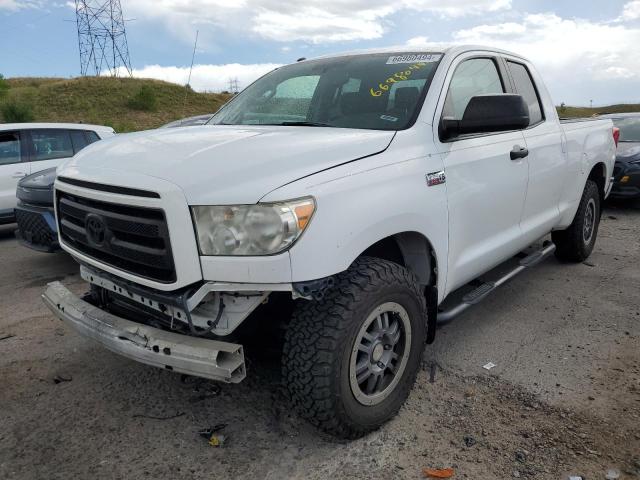 5TFUY5F1XBX181559 - 2011 TOYOTA TUNDRA DOUBLE CAB SR5 WHITE photo 1