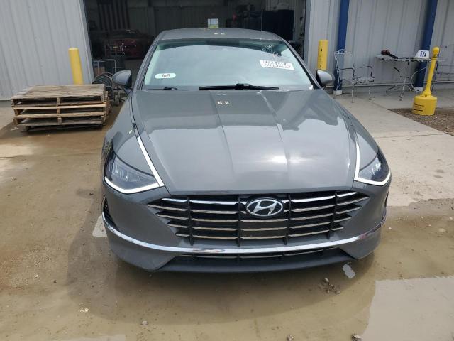 5NPEG4JAXMH118629 - 2021 HYUNDAI SONATA SE GRAY photo 5