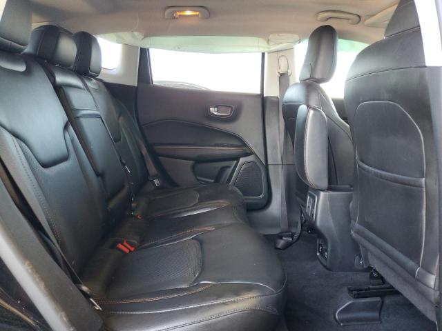 3C4NJCCB9JT318558 - 2018 JEEP COMPASS LIMITED 黑色 照片 11