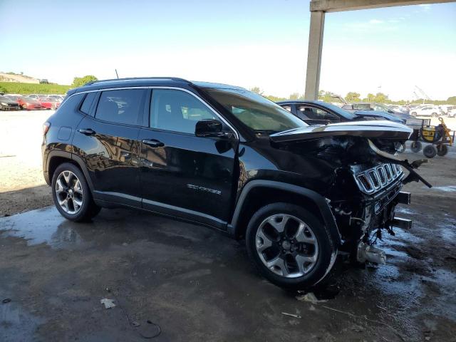 3C4NJCCB9JT318558 - 2018 JEEP COMPASS LIMITED 黑色 照片 4