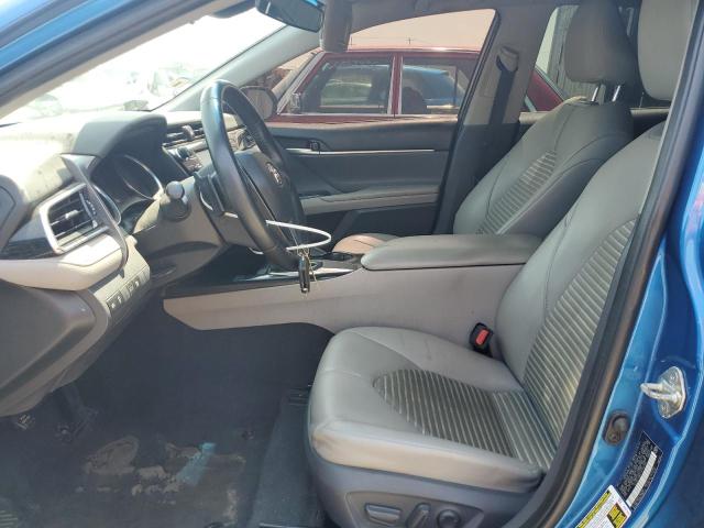 4T1B11HK7JU120126 - 2018 TOYOTA CAMRY L BLUE photo 7