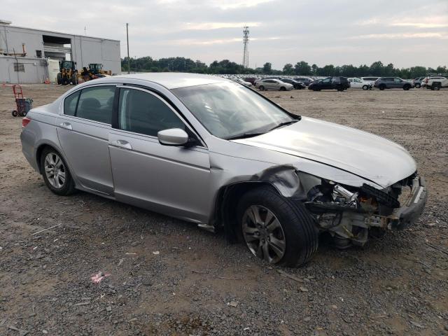 1HGCP2F45BA063351 - 2011 HONDA ACCORD LXP 银色 照片 4