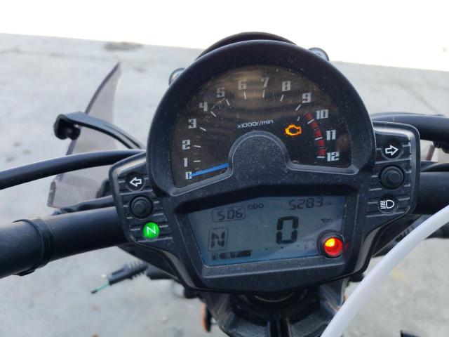 JKAENEC13NDA04758 - 2022 KAWASAKI EN650 C TWO TONE photo 7