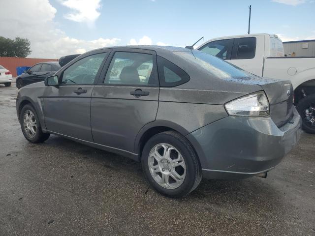 1FAHP3FN7BW158330 - 2011 FORD FOCUS SE GRAY photo 2