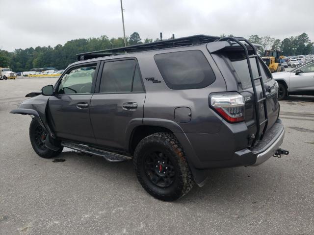 JTEBU5JR1J5502717 - 2018 TOYOTA 4RUNNER SR5/SR5 PREMIUM BLACK photo 2