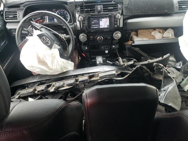 JTEBU5JR1J5502717 - 2018 TOYOTA 4RUNNER SR5/SR5 PREMIUM BLACK photo 8