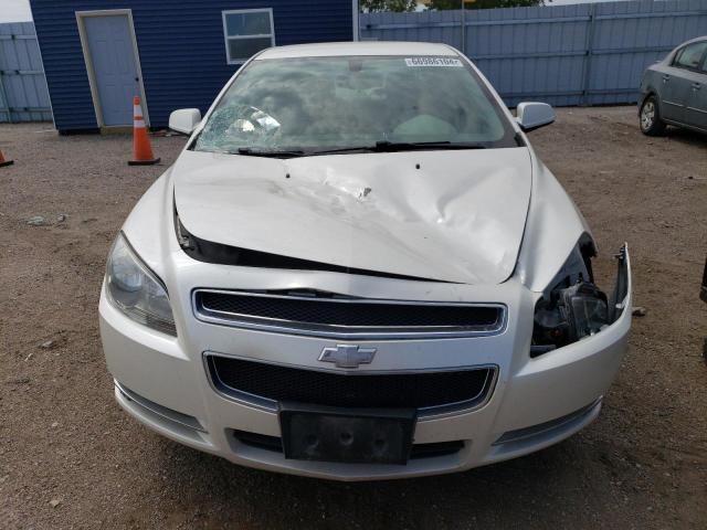 1G1ZC5E13BF330303 - 2011 CHEVROLET MALIBU 1LT أبيض صورة 5
