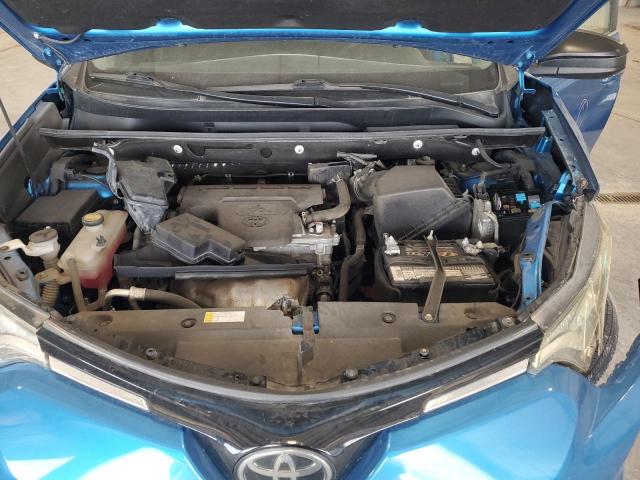 2T3ZFREV1JW475538 - 2018 TOYOTA RAV4 LE Mavi foto 12
