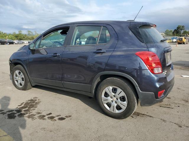 3GNCJKSB2JL170795 - 2018 CHEVROLET TRAX LS BLUE photo 2