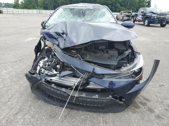 JTDEPRAE1LJ057144 - 2020 TOYOTA COROLLA LE BLUE photo 5