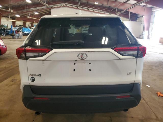 2T3H1RFV5PC235699 - 2023 TOYOTA RAV4 LE 白色 照片 6