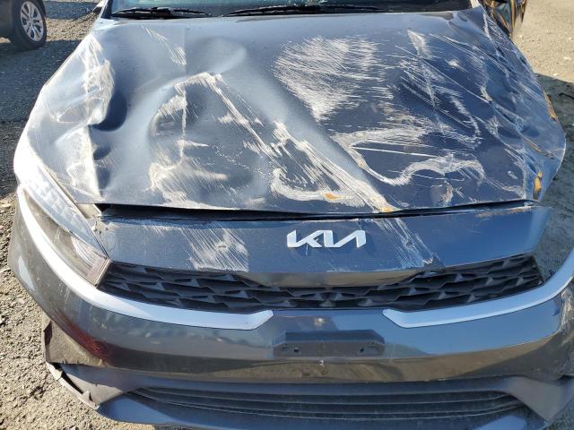 3KPF24AD3NE501329 - 2022 KIA FORTE FE GRAY photo 11