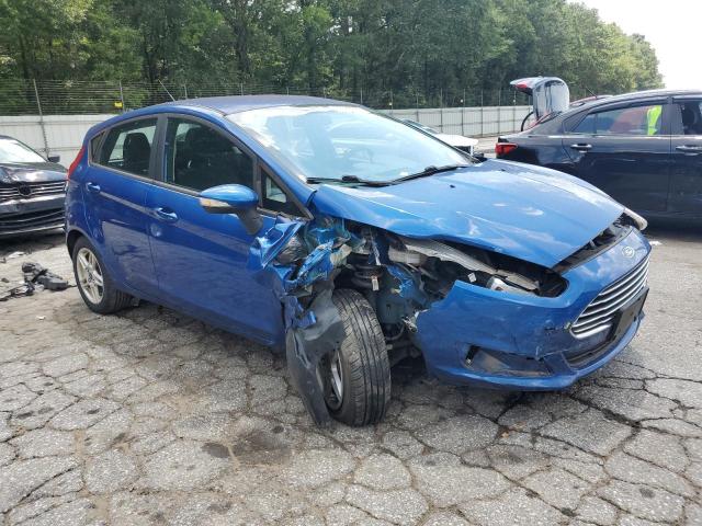 3FADP4EJ3JM121373 - 2018 FORD FIESTA SE BLUE photo 4