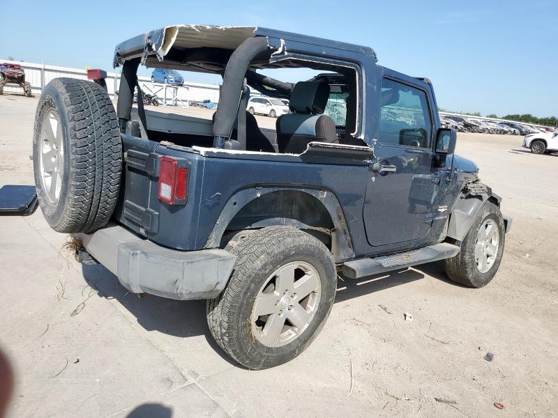 1J4FA54128L605732 - 2008 JEEP WRANGLER SAHARA CHARCOAL photo 3