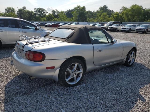 JM1NB353530304949 - 2003 MAZDA MX-5 MIATA BASE SILVER photo 3