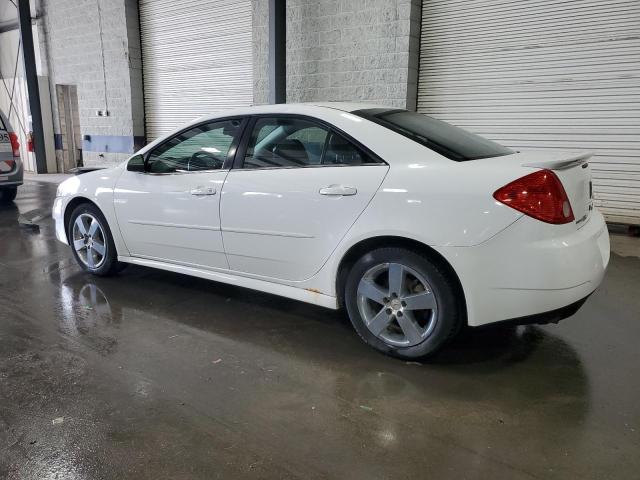 1G2ZA5EK6A4133078 - 2010 PONTIAC G6 WHITE photo 2