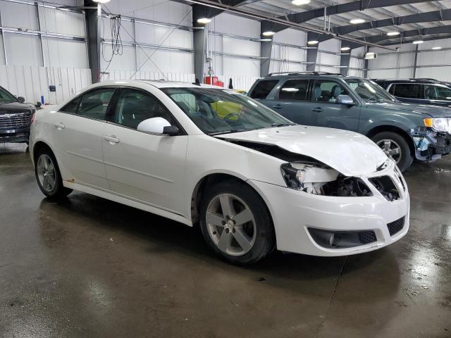 1G2ZA5EK6A4133078 - 2010 PONTIAC G6 WHITE photo 4