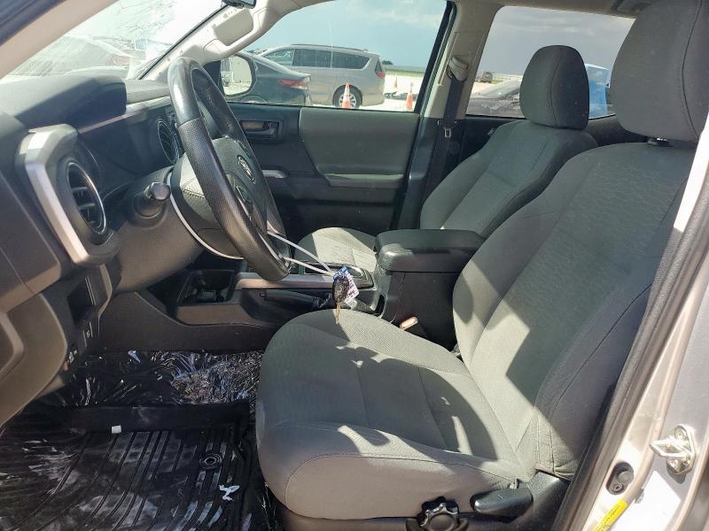 5TFAZ5CN9JX067168 - 2018 TOYOTA TACOMA DOUBLE CAB Gümüş foto 7