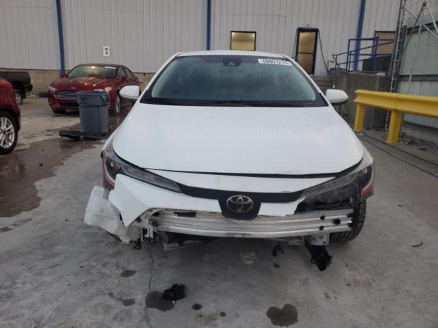 JTDEPRAE6LJ035978 - 2020 TOYOTA COROLLA LE 白色 照片 5