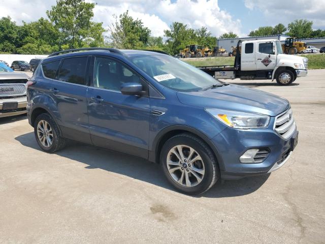 1FMCU0GD7JUC03418 - 2018 FORD ESCAPE SE BLUE photo 4