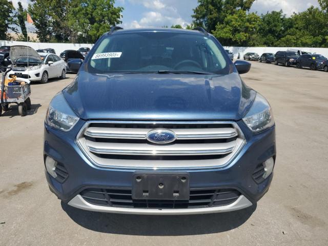 1FMCU0GD7JUC03418 - 2018 FORD ESCAPE SE BLUE photo 5