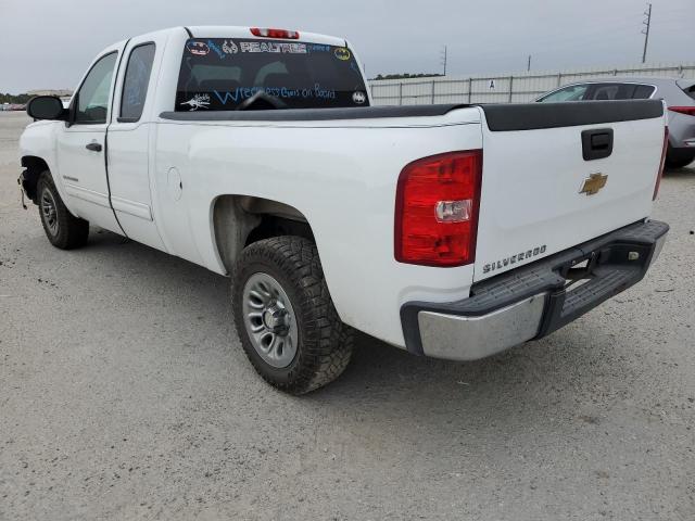 1GCSCREA6AZ133395 - 2010 CHEVROLET SILVERADO C1500  LS WHITE photo 3