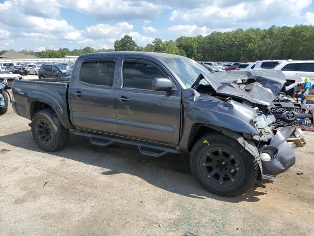 5TFJU4GN9BX007766 - 2011 TOYOTA TACOMA DOUBLE CAB PRERUNNER GRAY photo 4