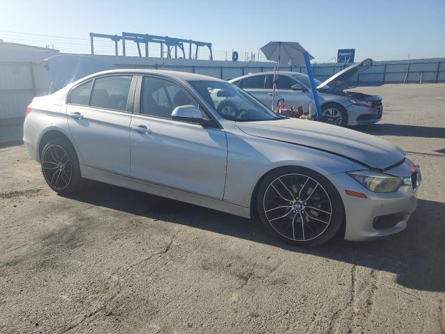WBA3B1C50FK139897 - 2015 BMW 320I I SILVER photo 4