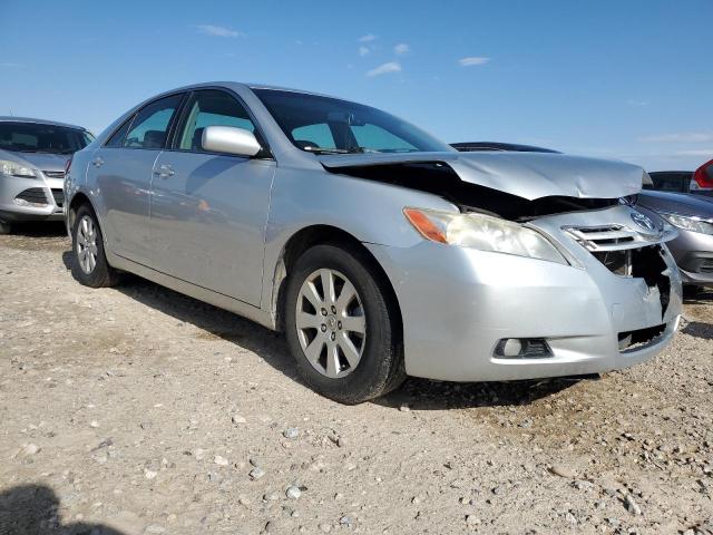 JTNBE46K173116418 - 2007 TOYOTA CAMRY CE SILVER photo 4