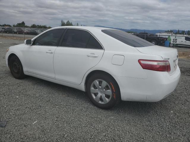 4T1BE46K77U687907 - 2007 TOYOTA CAMRY CE WHITE photo 2