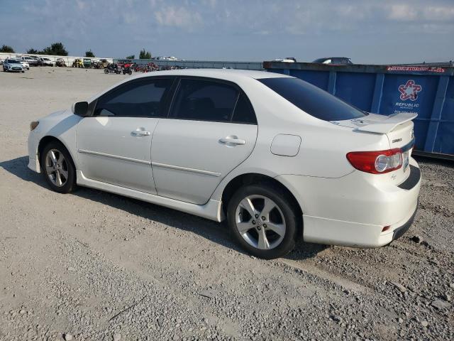 5YFBU4EE9DP074425 - 2013 TOYOTA COROLLA BASE أبيض صورة 2