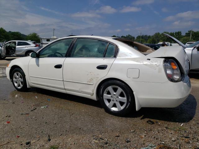1N4AL11D43C288584 - 2003 NISSAN ALTIMA BASE WHITE photo 2