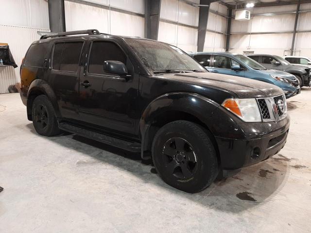 5N1AR18U96C681916 - 2006 NISSAN PATHFINDER LE შავი ფოტო 4