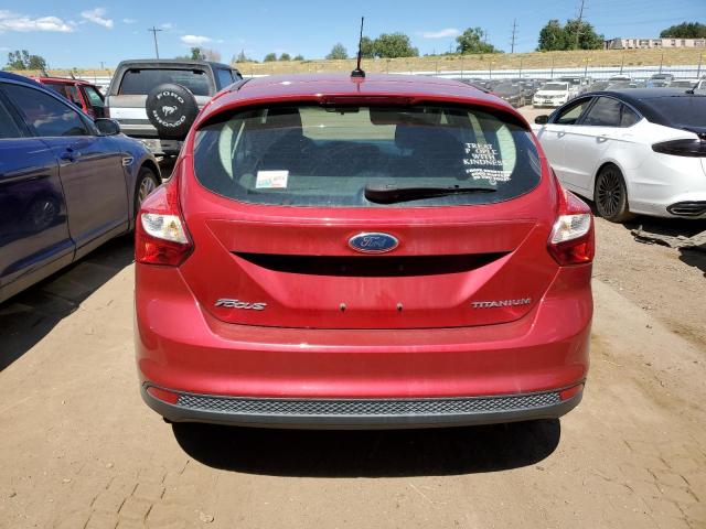 1FAHP3N21CL244405 - 2012 FORD FOCUS TITANIUM RED photo 6