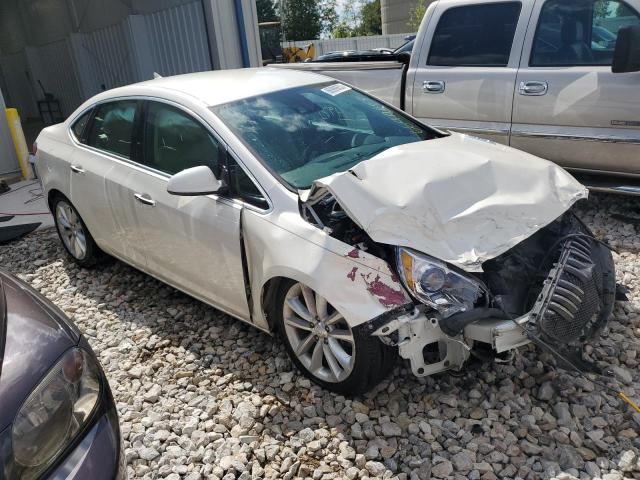 1G4PS5SK6E4179449 - 2014 BUICK VERANO WHITE photo 4