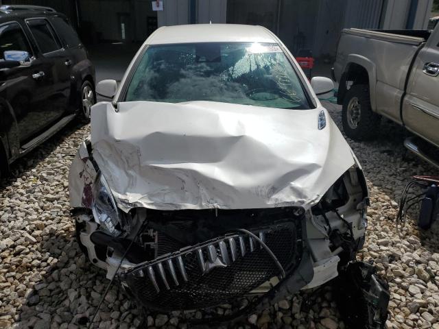 1G4PS5SK6E4179449 - 2014 BUICK VERANO WHITE photo 5