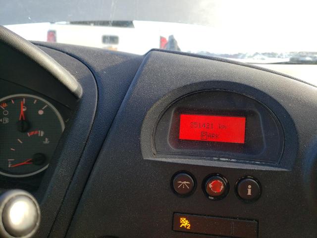 2G2WP552961314471 - 2006 PONTIAC GRAND PRIX 银色 照片 9