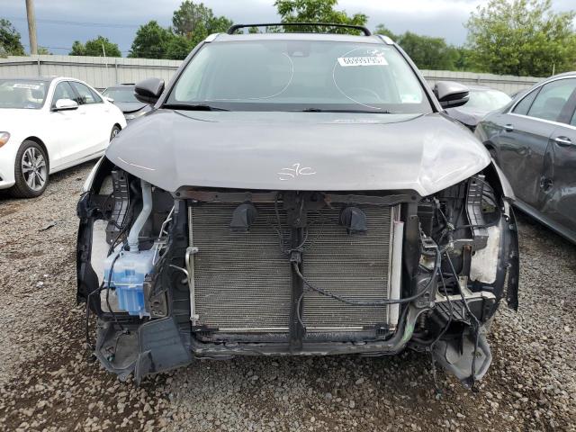 5TDJZRFH0JS560126 - 2018 TOYOTA HIGHLANDER SE Grau Foto 5