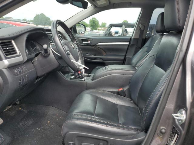 5TDJZRFH0JS560126 - 2018 TOYOTA HIGHLANDER SE Grau Foto 7
