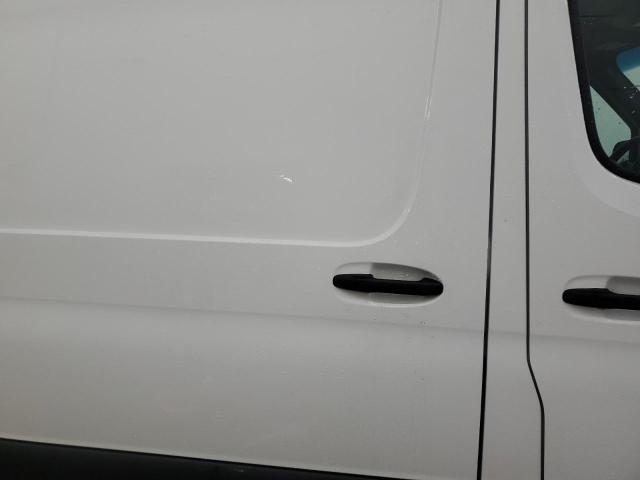 W1Y4DBHY0NT097682 - 2022 MERCEDES-BENZ SPRINTER 2500 WHITE photo 11