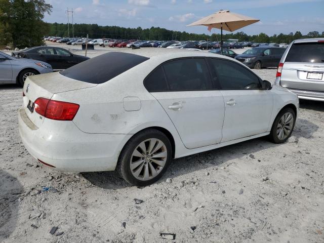 3VWD17AJ0EM422396 - 2014 VOLKSWAGEN JETTA SE WHITE photo 3