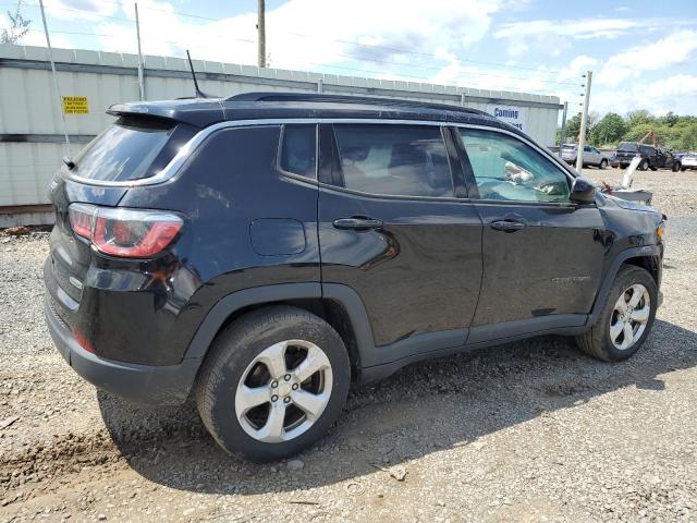 3C4NJDBBXJT115329 - 2018 JEEP COMPASS LATITUDE BLACK photo 3